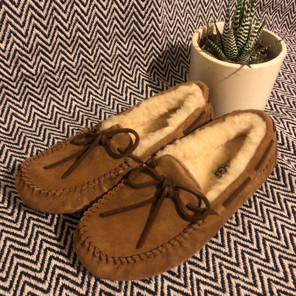 Ugg Dakota Slippers